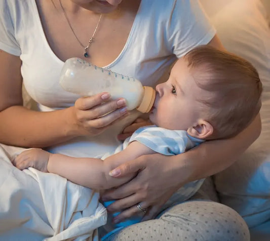Pourquoi nourrir bébé la nuit ?